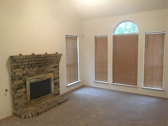 3rd image of 1421 Copper Meadow Dr