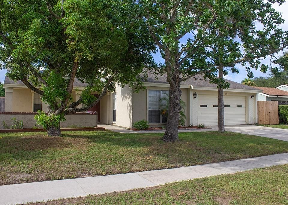 1st image of 1324 AVENUE DE LOS TOROS