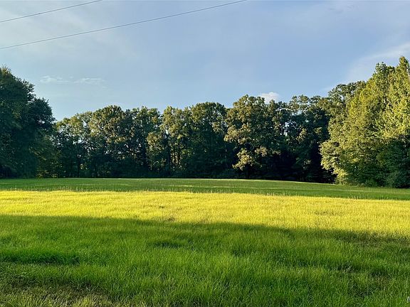 4th image of 359 Old Barnes Rd