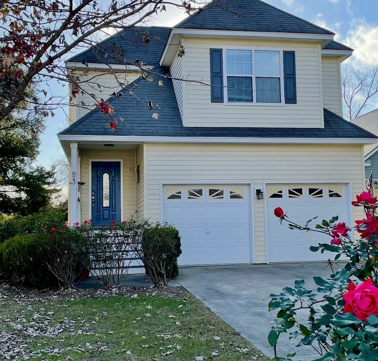 3 bed, 2.5 bath, 1700 sqft, $4,000 — Photo 1