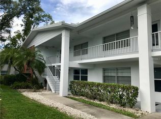 301 Brandywine Dr, Largo, FL 33771