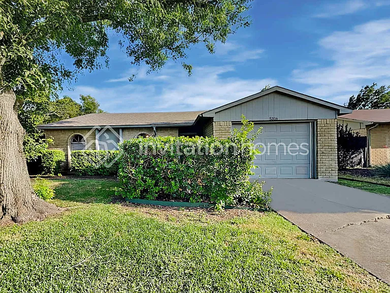 5316 Nash Dr — Photo 1