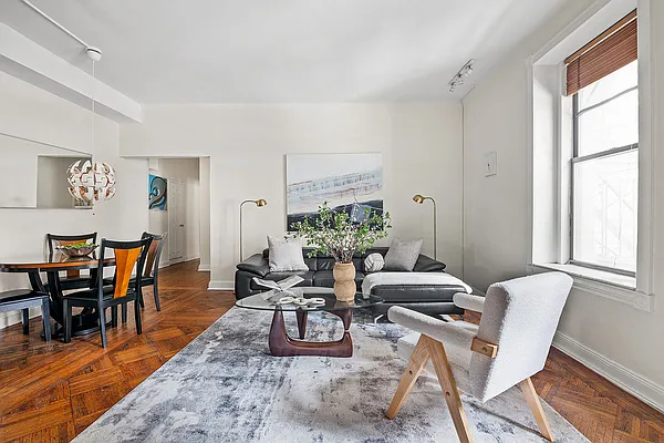 Sold by Compass | media 2