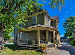 222 Antisdel Pl NE, Grand Rapids, MI 49503