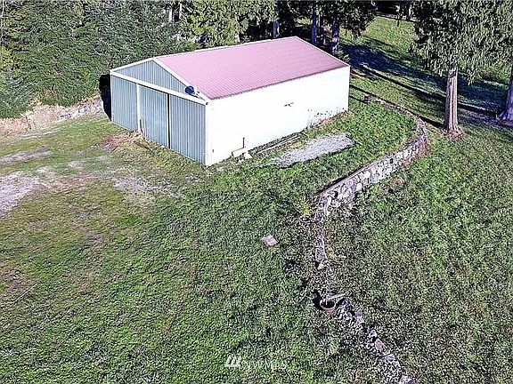 4th image of 2185 S South Camano Dr