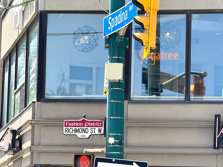 435 Richmond St W #1201 — Photo 24