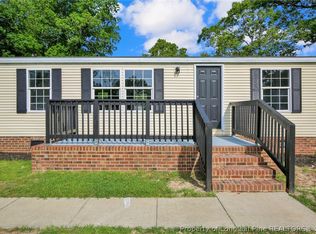 604 Feature Ct, Hope Mills, NC 28348