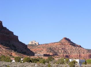 3933 E Red Cliffs Dr, Kanab, UT 84741