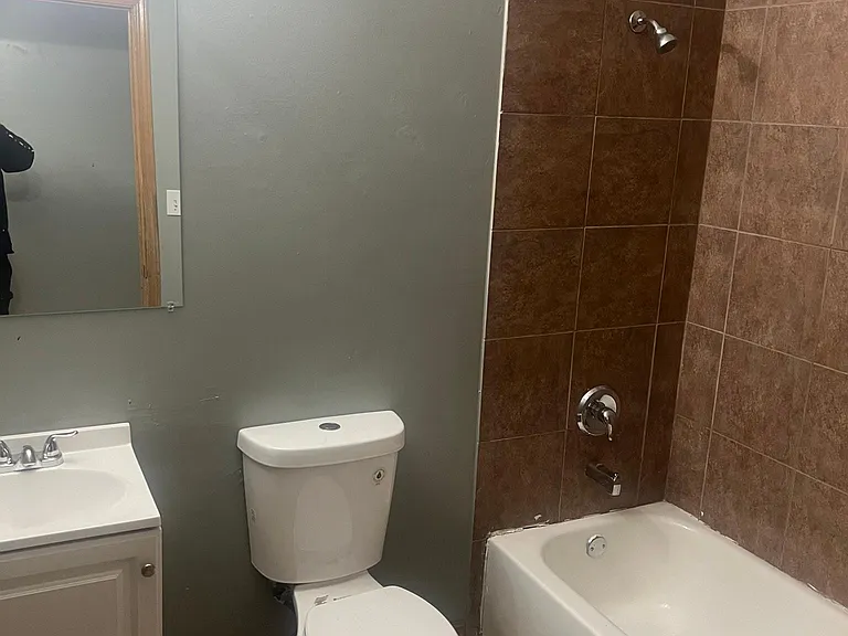 1230 S Lawndale Ave #1 — Photo 14