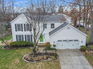 8017 Oakwind Ct, Columbus, OH 43081