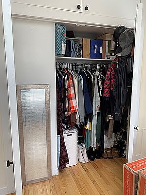 4th image of 214 E 11th St APT 6C