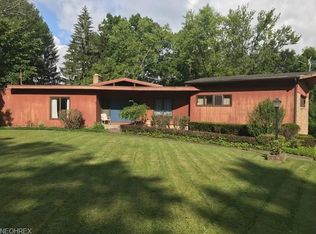 58 Warner Rd, Hubbard, OH 44425