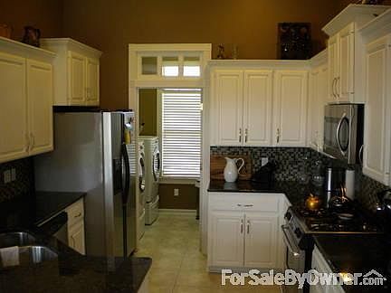 3rd image of 113 Briarmeadow Dr