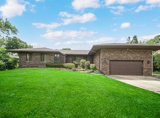 3620 Douglas Rd, Downers Grove, IL 60515