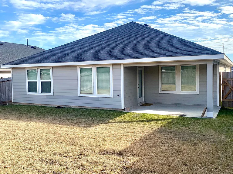 31710 Carlisle Cove Ct — Photo 12