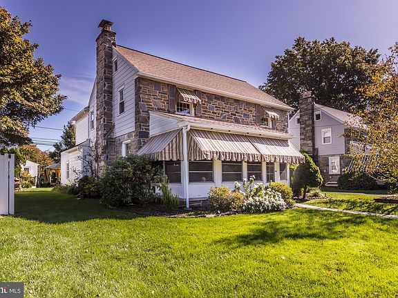 2nd image of 913 Collenbrook Ave