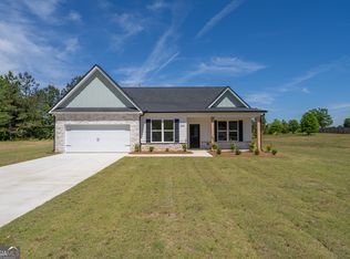 209 Squirrel Run Good, Good Hope, GA 30641