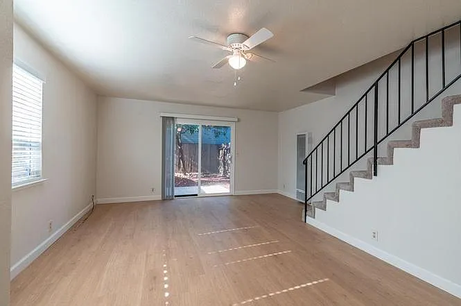 407 Raymond Ave #A — Photo 5