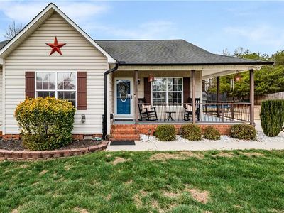 4215 Water Oak Ct, Randleman, NC, 27317