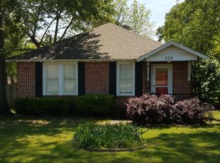 206 E Meredith St, Marshall, TX 75670