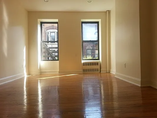 Rented by Living New York | media 18