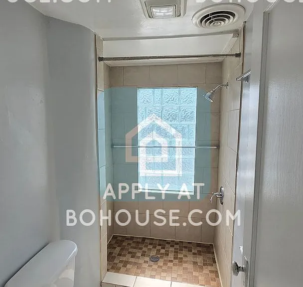 7409 Bradbury Ave — Photo 5