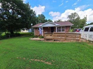 213 Edgewater Dr, Gaffney, SC 29340