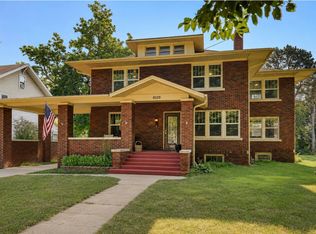 6129 Florence Blvd, Omaha, NE 68110