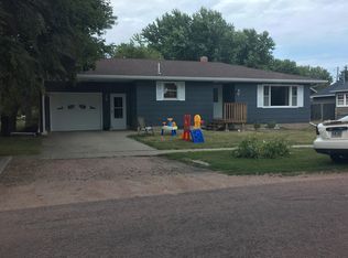 130 5th St, Alexandria, SD 57311