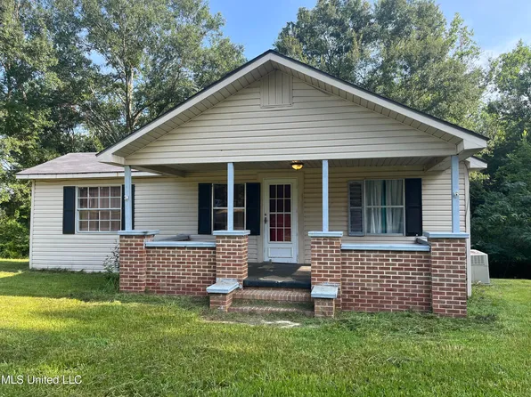 190 Old Mobile Hwy, Lucedale, MS 39452