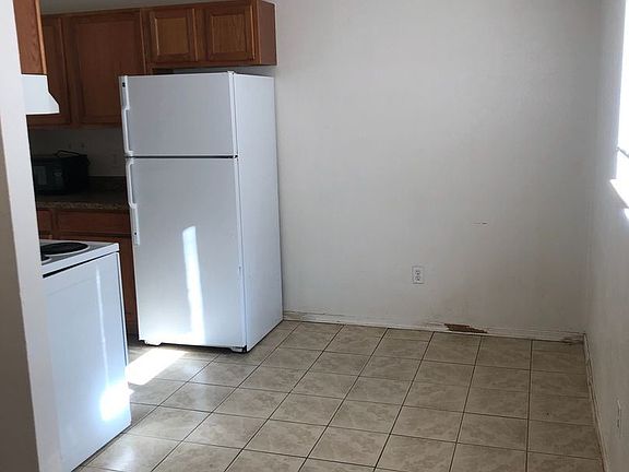 4th image of 518 22nd St #9370859