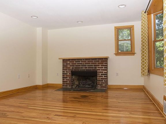 2nd image of 69 Elmwood Ave #0