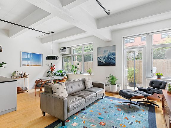2nd image of 970 Kent Ave #G9