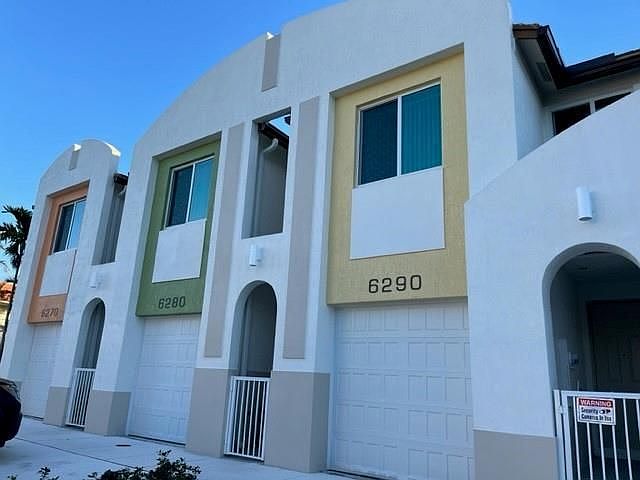 1st image of 4724 SW 63rd Ter #2A