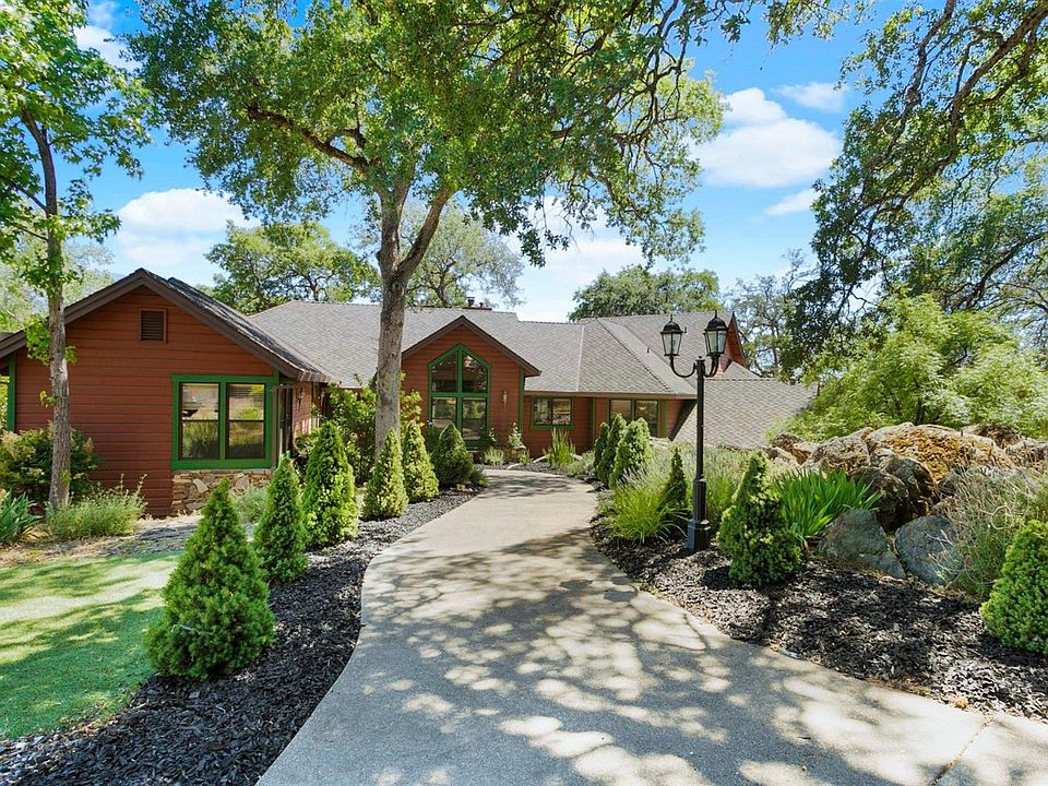 1st image of 989 Oak Trail Ct