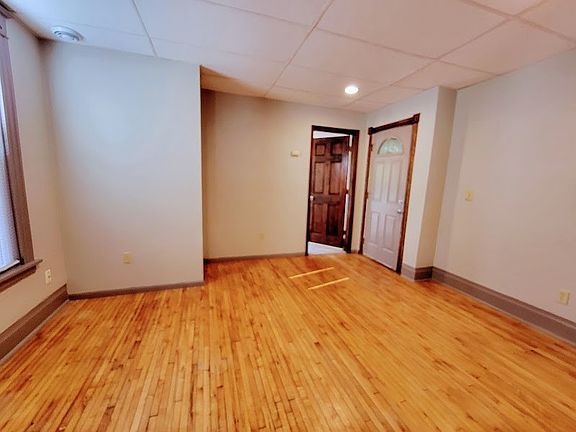 4th image of 3137 Central Ave NE
