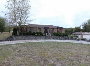 2234 Greenbriar Rd, Mt Washington, KY 40047