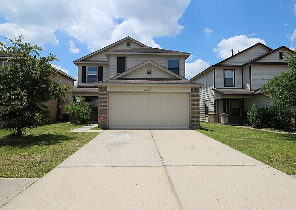 1st image of 1718 Adobe Stone Dr