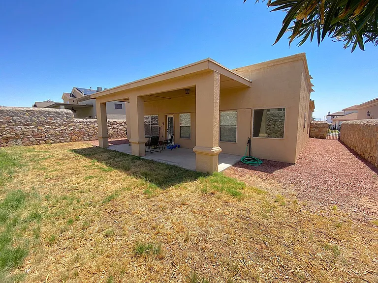 11413 Pifas Nevarez Pl — Photo 23