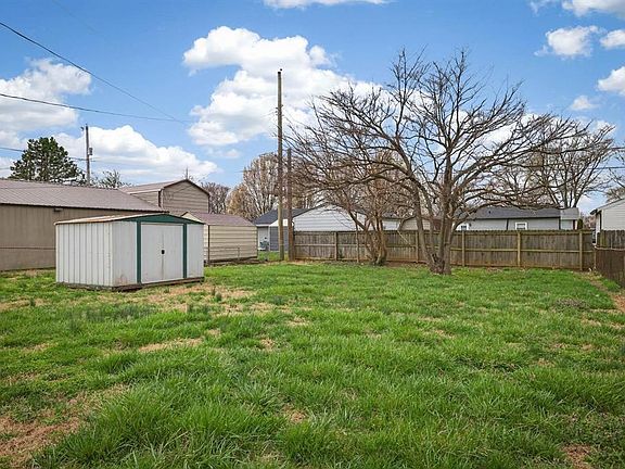 4th image of 680 Carter Rd