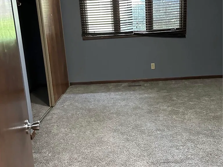 2123 Southwood Pl — Photo 6