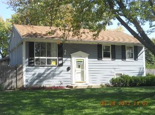 2540 Crabtree Ave, Woodridge, IL 60517