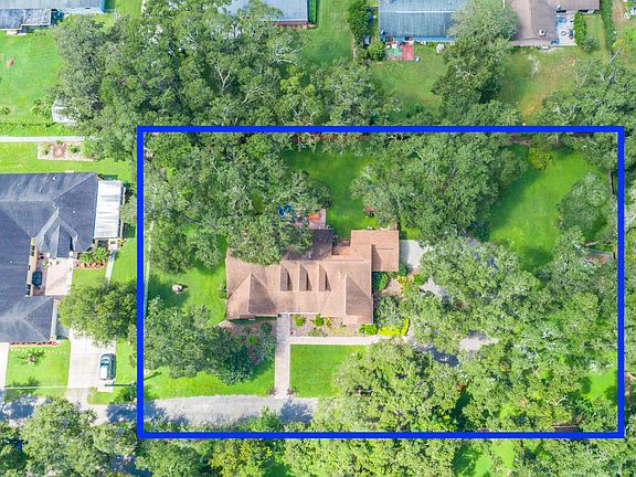 3rd image of 4804 Caton Woods Ct