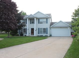 5381 Beckie Ct SW, Wyoming, MI 49418