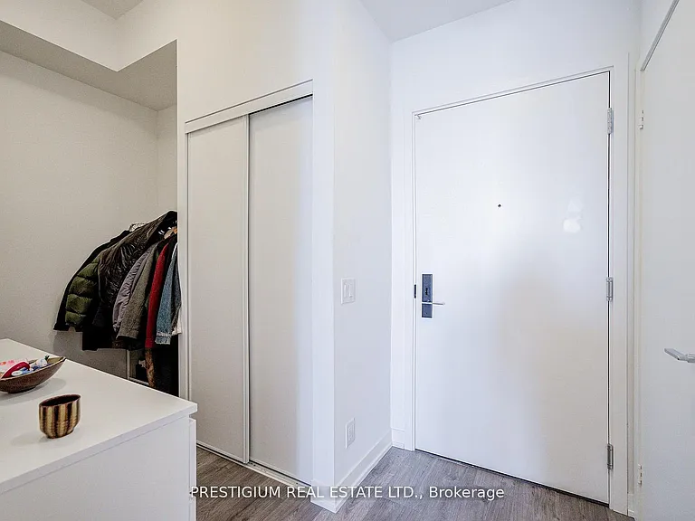 285 Dufferin St #1311 — Photo 6