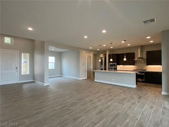 4th image of 9728 Tenaya Way