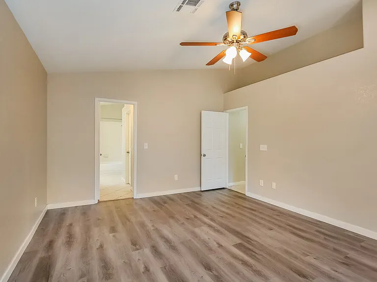 3565 Scottsbluff St — Photo 10