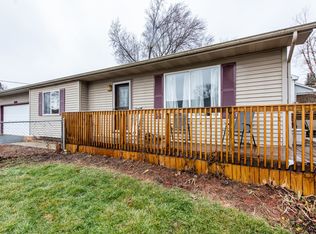 25174 W Academy Ct, Lake Villa, IL