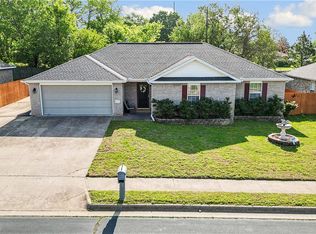 525 Prairie St, Lowell, AR 72745