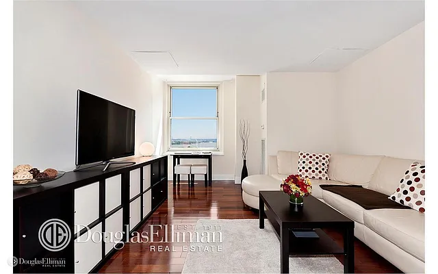 Rented by Douglas Elliman | media 12